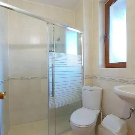 Designer Mit Pool וילה קושריצה